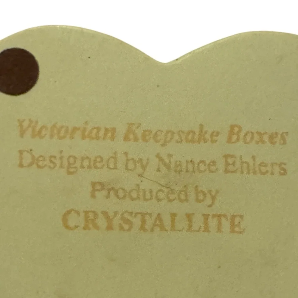 Victorian Keepsake Box Heart Roses Trinket Box Nance Ehlers by Crystallite